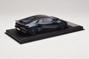 Lamborghini Huracan Liberty Walk Chameleon Blue GS Model 1:18 REMC045 Hars — afbeelding 2 van 7