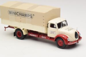 Magirus-Deutz S 7500 Jupiter Platte Vrachtwagen Wit Rood Minichamps 1:43 439141022 Metaal — afbeelding 4 van 6