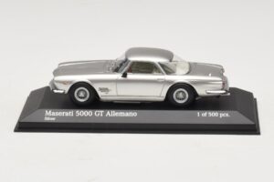 Maserati 5000 GT Allemano Zilver Minichamps 1:43 437123324 Metaal