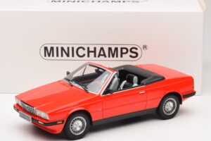 Maserati Biturbo Spyder Rood Minichamps 1:18 107123530 Hars — afbeelding 6 van 6