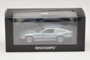 Maserati Indy Blue Metallic Minichamps 1:43 437123122 Metaal — afbeelding 4 van 4