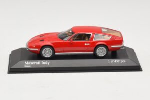 Maserati Indy Rood Minichamps 1:43 437123120 Metaal
