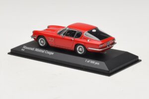Maserati Mistral Rood Minichamps 1:43 437123424 Metaal — afbeelding 3 van 4