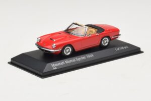 Maserati Mistral Spyder Rood Minichamps 1:43 437123430 Metaal — afbeelding 2 van 4