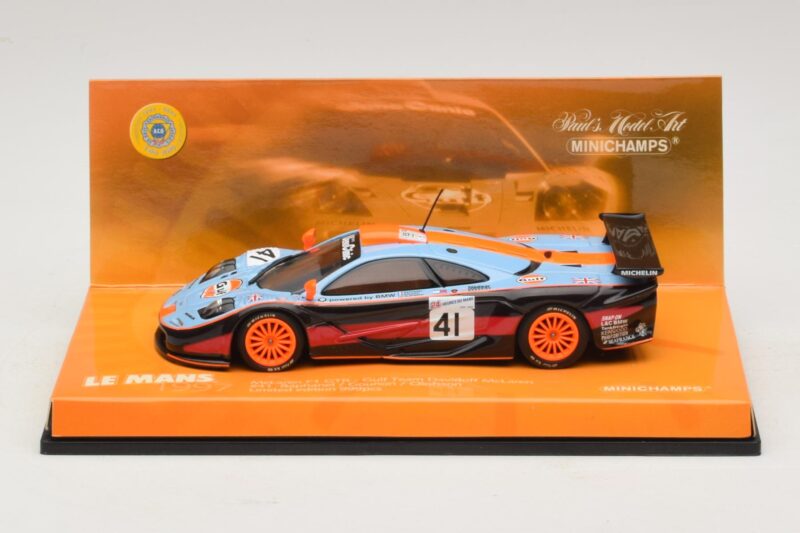 McLaren F1 GTR Gulf Team Davidoff #41 P-H. Raphanel / J-M. Gounon FIA GT Championship 1997 Minichamps 1:43 533174341 Metaal