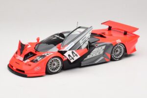 McLaren F1 GTR Lark #44 Tsuchiya / Ayles 24 Hours of Le Mans 1997 Minichamps 1:18 530133744 Metaal — afbeelding 2 van 8