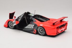McLaren F1 GTR Lark #44 Tsuchiya / Ayles 24 Hours of Le Mans 1997 Minichamps 1:18 530133744 Metaal — afbeelding 5 van 8