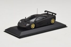 McLaren F1 GTR Prototype Mat Zwart Met Gouden Velgen Minichamps 1:43 MCLAREN008 Metaal