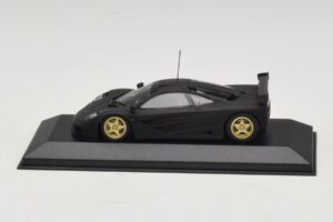 McLaren F1 GTR Prototype Mat Zwart Met Gouden Velgen Minichamps 1:43 MCLAREN008 Metaal — afbeelding 3 van 4
