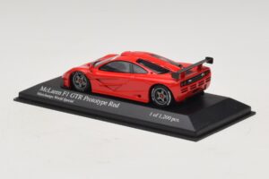 McLaren F1 GTR Prototype World Special Rood Minichamps 1:43 MCLAREN007 Metaal — afbeelding 2 van 4