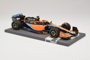 McLaren MCL36 #3 D. Ricciardo Bahrain GP 2022 Minichamps 1:18 537221803 Metaal — afbeelding 7 van 7