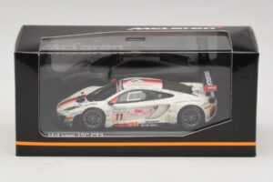 McLaren MP4-12C GT3 #11 Art Grand Prix Leclerc / Parisy 24 Hours of Spa 2013 Minichamps 1:43 437131311 Metaal — afbeelding 4 van 4