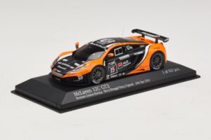 McLaren MP4-12C GT3 #15 Boutsen Racing Bovy / Broggi 24 Hours of Spa 2012 Minichamps 1:43 437121315 Metaal — afbeelding 2 van 4