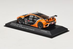 McLaren MP4-12C GT3 #15 Boutsen Racing Bovy / Broggi 24 Hours of Spa 2012 Minichamps 1:43 437121315 Metaal — afbeelding 3 van 4