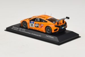 McLaren MP4-12C GT3 #69 Dorr Motorsport Adams / S. Asch 24 Hours of Nurburgring 2014 Minichamps 1:43 437141369 Metaal — afbeelding 3 van 4