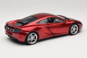 McLaren MP4-12C Rood Metallic Minichamps 1:18 110133022 Metaal — afbeelding 3 van 8
