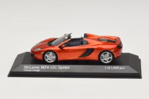 McLaren MP4-12C Spider Oranje Metallic Minichamps 1:43 530133030 Metaal