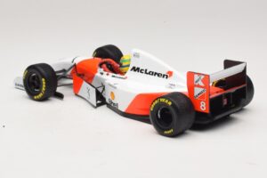 McLaren MP4/8 Ford #8 A. Senna Winner European GP 1993 Minichamps 1:18 540931818 Metaal — afbeelding 5 van 7