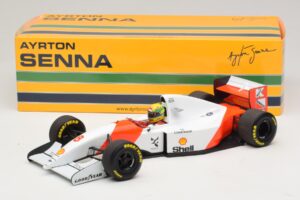 McLaren MP4/8 Ford #8 A. Senna Winner Japanese GP 1993 Minichamps 1:18 540931878 Metaal — afbeelding 2 van 7