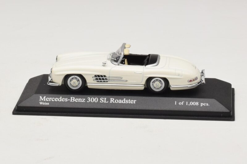 Mercedes 300 SL W198 Roadster Wit Minichamps 1:43 Mercedes 300 SL W198 Roadster Wit Minichamps 1:43 400039034 Metaal