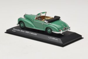 Mercedes 300S Cabriolet Groen Minichamps 1:43 430032335 Metaal — afbeelding 3 van 5