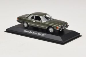 Mercedes 450 SLC C107 Donkergroen Metallic Maxichamps 1:43 940033420 Metaal — afbeelding 3 van 4