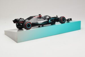 Mercedes AMG Petronas W11 EQ Performance #44 L. Hamilton 91st F1 Win Eifel GP 2020 Minichamps 1:18 113201144 Metaal — afbeelding 3 van 6
