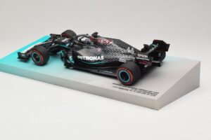 Mercedes AMG Petronas W11 EQ Performance #44 L. Hamilton 91st F1 Win Eifel GP 2020 Minichamps 1:18 113201144 Metaal — afbeelding 5 van 6