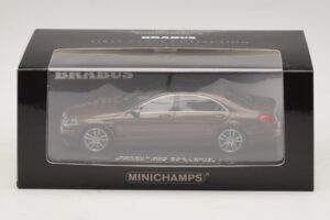 Mercedes Brabus 850 S63 W222 Bruin Metallic Minichamps 1:43 437034202 Metaal — afbeelding 5 van 5