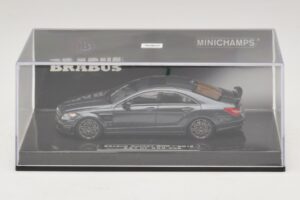 Mercedes Brabus Rocket 800 C218 Zwart Minichamps 1:43 437032030 Metaal — afbeelding 4 van 5