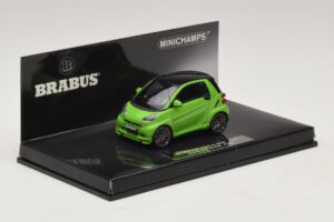 Mercedes Brabus Ultimate 120 Groen Minichamps 1:43 437032700 Metaal — afbeelding 2 van 5