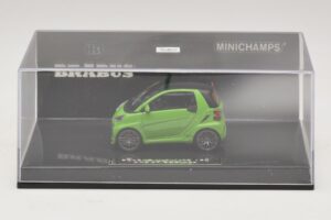 Mercedes Brabus Ultimate 120 Groen Minichamps 1:43 437032700 Metaal — afbeelding 4 van 5