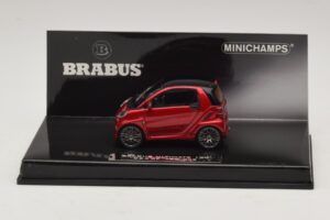 Mercedes Brabus Ultimate 120 Rood Minichamps 1:43 437032701 Metaal