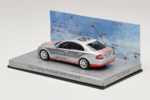 Mercedes E-Class #5 Team Auto Motor und Sport Rally Paris-Peking 2007 Minichamps 1:43 B66962261 Metaal — afbeelding 3 van 5