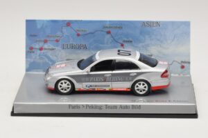 Mercedes E-Class #7 Team Auto Bild Rally Paris-Peking 2007 Minichamps 1:43 B66962263 Metaal