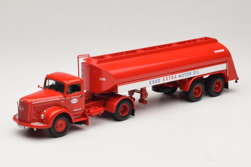 Mercedes LS315 Tanksattelzug Esso Minichamps 1:43 499034770 Metaal
