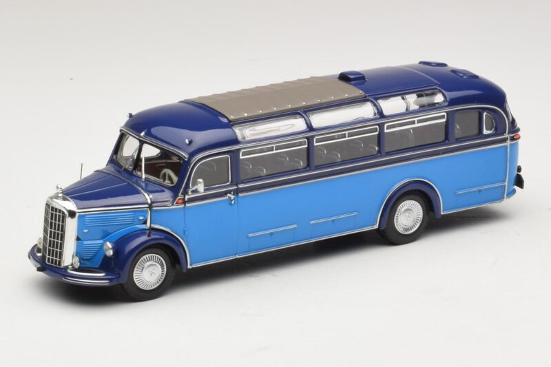 Mercedes O 3500 Bus Lichtblauw Donkerblauw Minichamps 1:43 439360011 Metaal