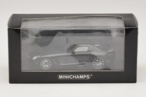 Mercedes SLS AMG C197 Black Series Zwart Metallic Minichamps 1:43 437033020 Metaal — afbeelding 4 van 4