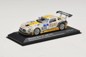 Mercedes SLS AMG GT3 #22 Rowe Racing Graf / Jager Nurburgring 24 Hours 2013 Minichamps 1:43 410133222 Metaal — afbeelding 2 van 4