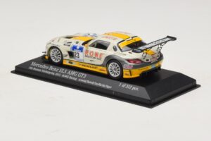 Mercedes SLS AMG GT3 #23 Rowe Racing Arnold / Roloff Nurburgring 24 Hours 2013 Minichamps 1:43 410133223 Metaal — afbeelding 3 van 4