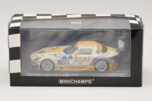 Mercedes SLS AMG GT3 #23 Rowe Racing Arnold / Roloff Nurburgring 24 Hours 2013 Minichamps 1:43 410133223 Metaal — afbeelding 4 van 4