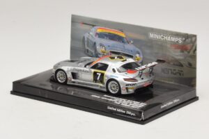 Mercedes SLS AMG GT3 #7 Black Falcon Jager / Seyffarth 24 Hours of Dubai 2011 Minichamps 1:43 437110307 Metaal — afbeelding 3 van 5