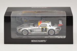 Mercedes SLS AMG GT3 #7 Black Falcon Jager / Seyffarth 24 Hours of Dubai 2011 Minichamps 1:43 437110307 Metaal — afbeelding 5 van 5