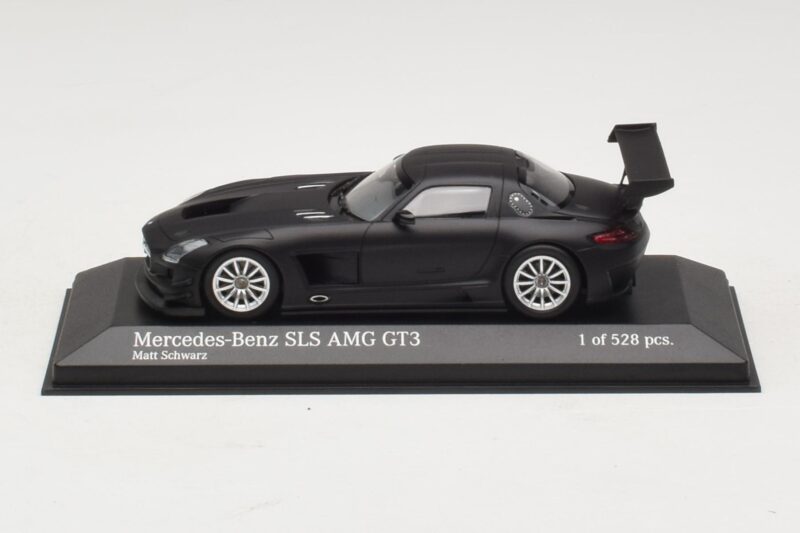 Mercedes SLS AMG GT3 Mat Zwart Minichamps 1:43 Mercedes SLS AMG GT3 Mat Zwart Minichamps 1:43 410113200 Metaal