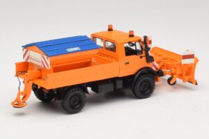 Mercedes Unimog 1300 L Sneeuwploeg Oranje Minichamps 1:43 439033060 Metaal — afbeelding 2 van 6