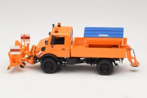 Mercedes Unimog 1300 L Sneeuwploeg Oranje Minichamps 1:43 439033060 Metaal — afbeelding 3 van 6