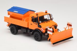 Mercedes Unimog 1300 L Sneeuwploeg Oranje Minichamps 1:43 439033060 Metaal — afbeelding 4 van 6