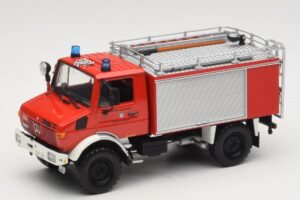 Mercedes Unimog 1300 L TLF 8/18 FF Oberammergau Minichamps 1:43 439033071 Metaal