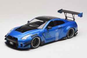 Nissan GT-R R35 Liberty Walk Work T2 Blauw Metallic Solido 1:18 S1805801 Metaal