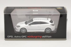 Opel Astra H OPC Nurburgring Edition Wit Minichamps 1:43 ASTRA005 Metaal — afbeelding 4 van 4